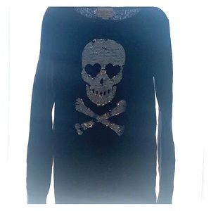 Wild fox white label black skull sweater size m